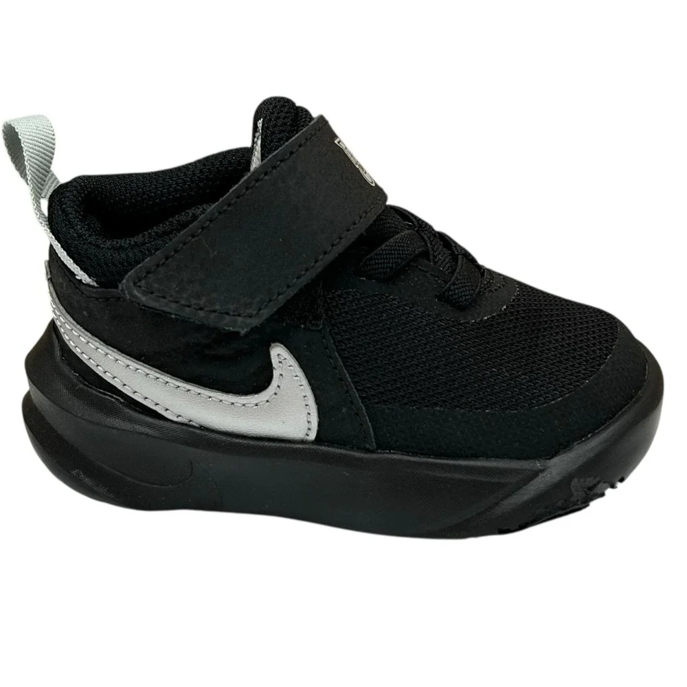 Nike Team Hustle D Baby Infant Boys Slip-on Sneakers Size 5 Black-Gray